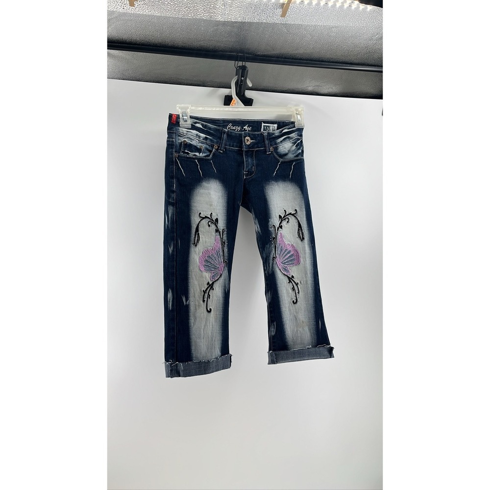 Y2K Women's Capri Jeans Butterfly Embroidered Faded Denim‎ Size 38 28 Crazy Age